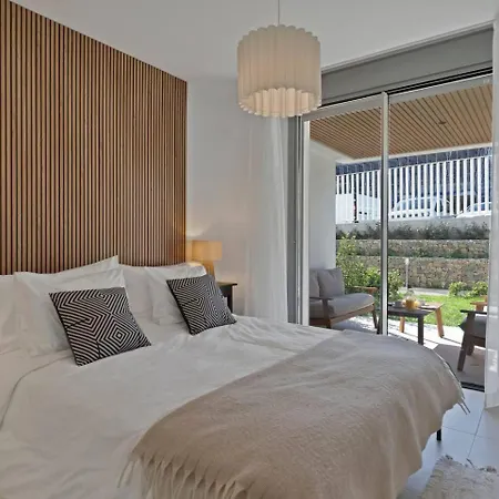 Beachside Retreat W Pool, Gym & Terrace * 마르베야